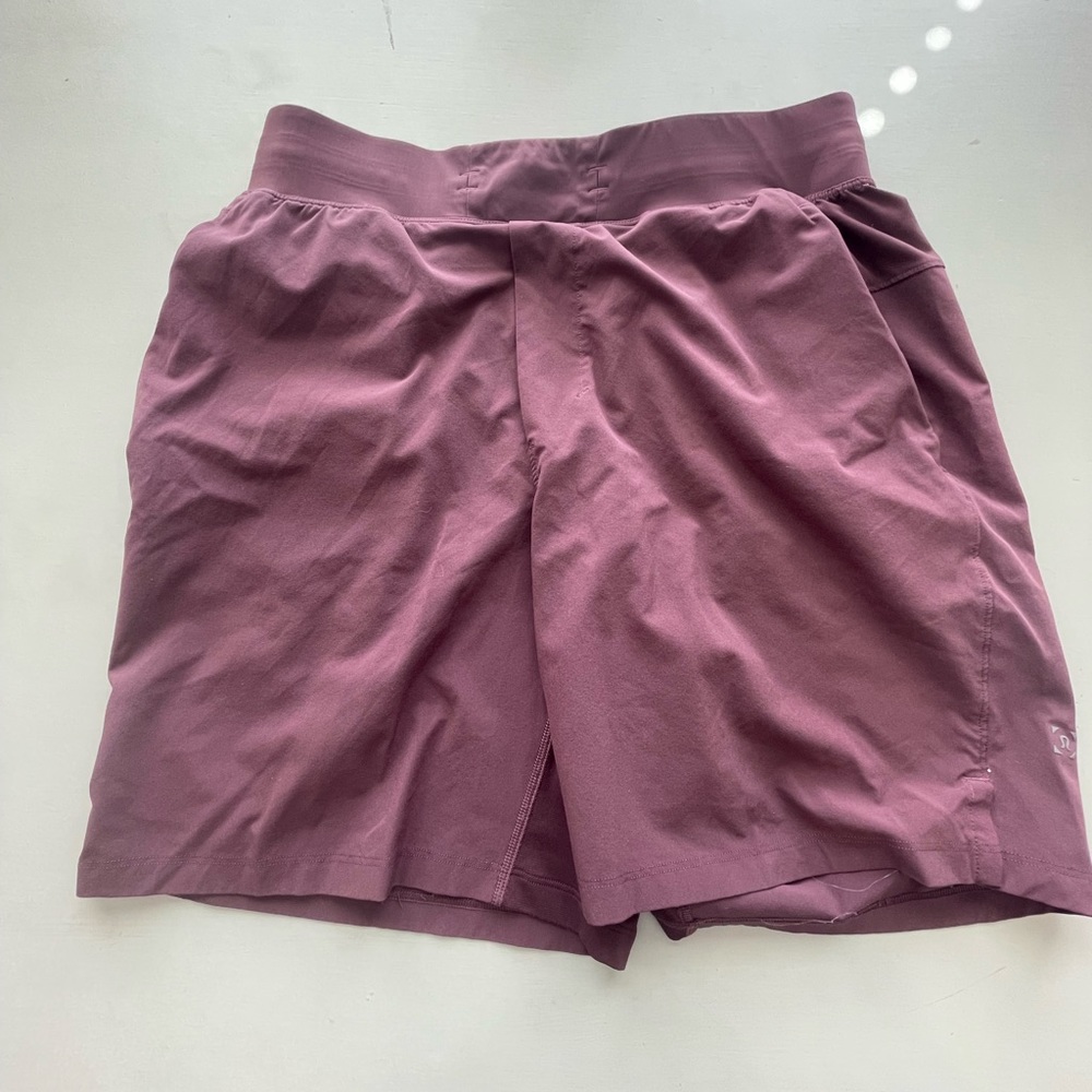 Lululemon men’s shorts